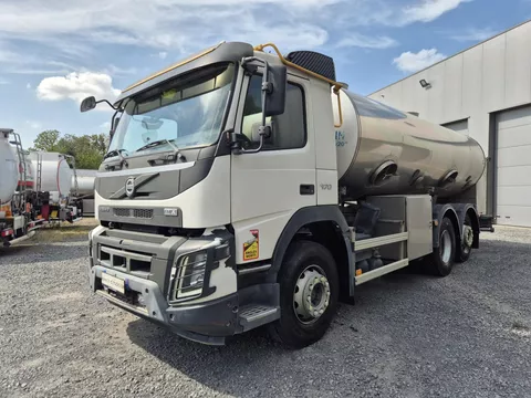 Volvo FMX 370 16000L INSULATED INOX TANK - 2 COMP - RETARDER - COUNTER