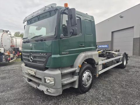 Mercedes-Benz Axor 1823 PALFINGER HOOKSYSTEM