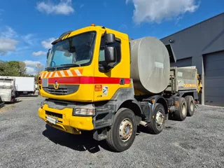 Renault Kerax 450 8X4 - PATA - SECMAIR CHIPSEALER - 6000L